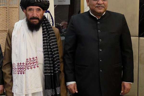 په قرغیزستان کې د طالبانو سفیر د هند له سفیر سره په لیدنه کې د اړیکو د پراختیا غوښتنه کړې