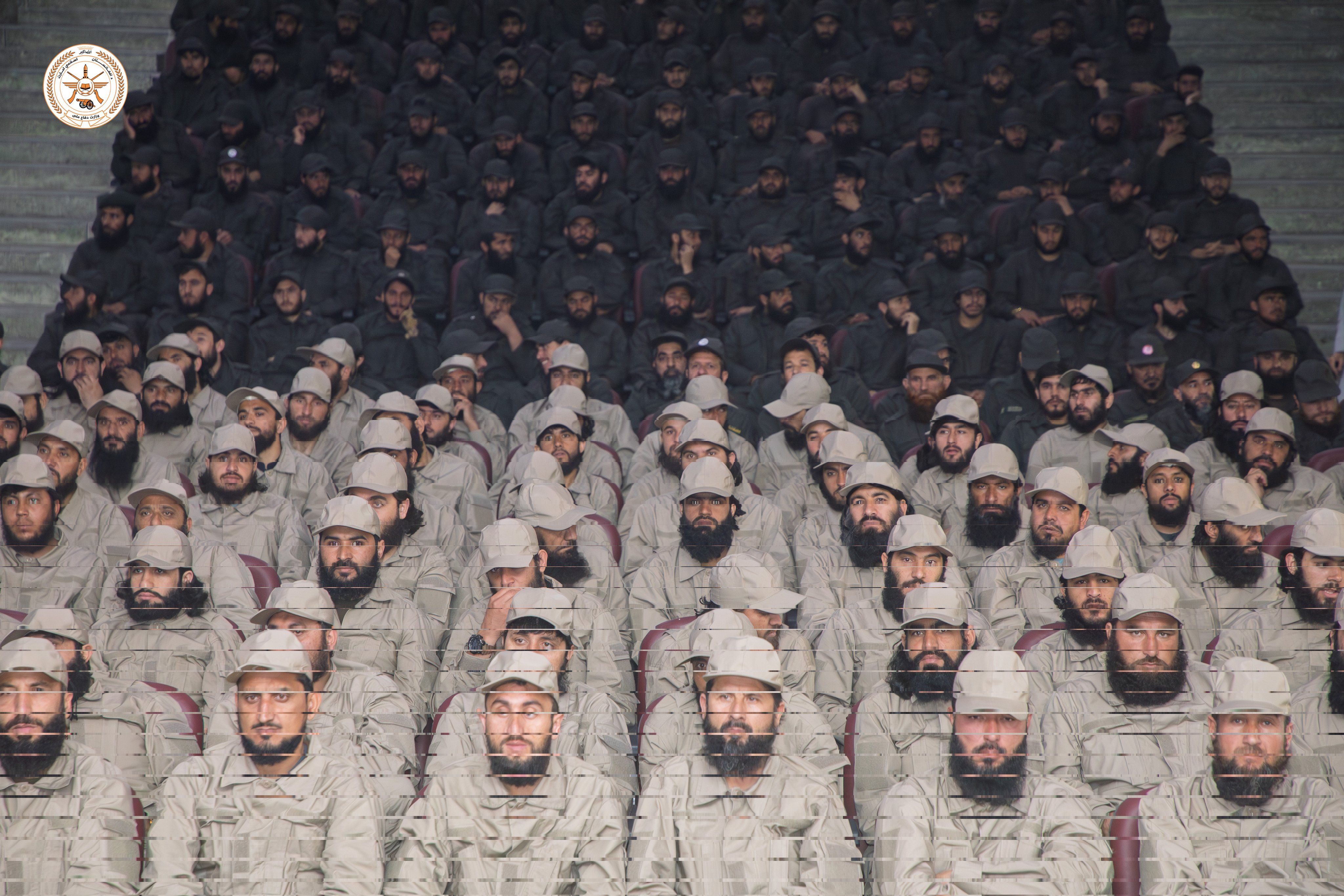 له نږدې پنځه کاله ځنډ وروسته؛ طالبانو د دفاع وزارت لپاره نوی پوځي یونیفورم اعلان کړ