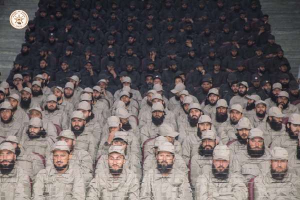 له نږدې پنځه کاله ځنډ وروسته؛ طالبانو د دفاع وزارت لپاره نوی پوځي یونیفورم اعلان کړ