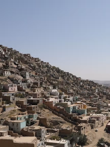 دیدهبان حقوق بشر میگوید قربانیان «جنایات جنگی» در افغانستان منتظر عدالت هستند