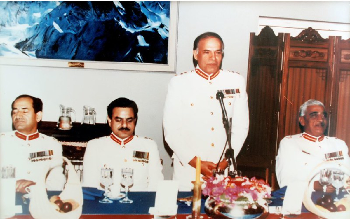 اسناد کردیت سوییس: رییس آی‌اس‌آی پول‌ کمک به مجاهدین افغان را به حساب پسران خود ریخته بود