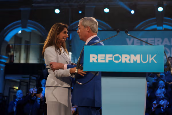 وزیر داخله پیشین بریتانیا به حزب راستگرای افراطی نایجل فراژ پیوست