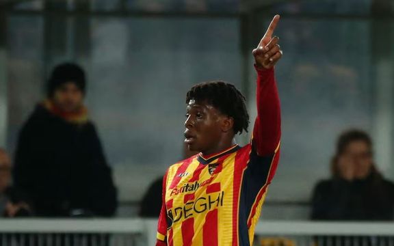 با اعلام رسمی باشگاه؛ منچستریونایتد با پاتریک دورگو مدافع بیست ساله لچه قرارداد بست