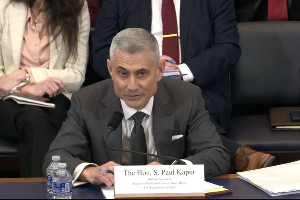 مقام ارشد وزارت خارجه امریکا: در حال تدوین سیاست حکومت ترامپ در قبال افغانستان هستیم