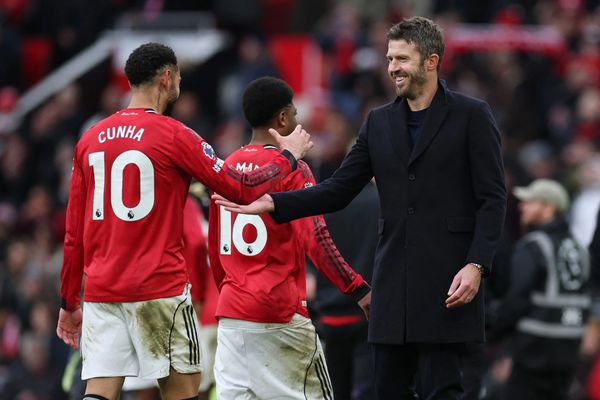 منچستر یونایتد ٢-۰ منچستر سیتی؛ نمایش درخشان شیاطین سرخ با مایکل کریک در دربی شهر منچستر