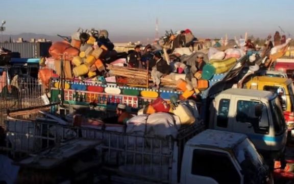 Iran, Pakistan Deport More Than 3000 Afghan Migrants In One Day