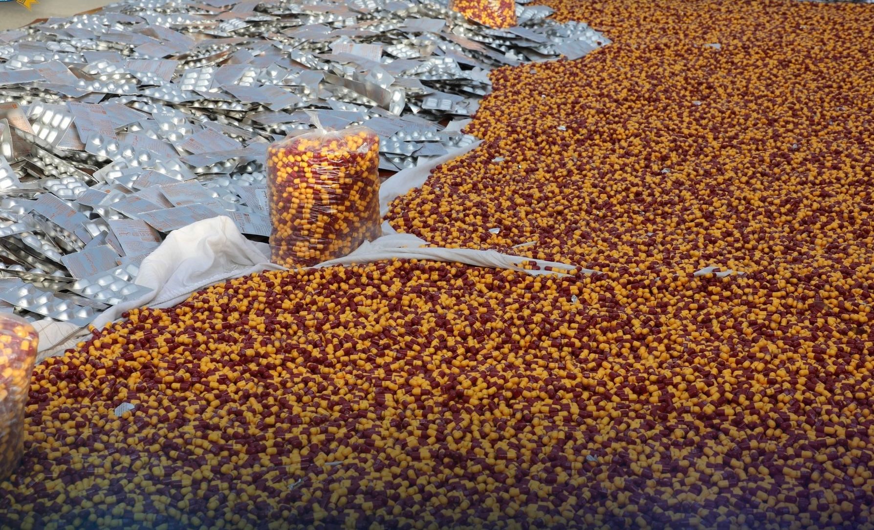 طالبانو په کابل کې ۱۳۳زره نشه‌يي ګولۍ نیولې دي