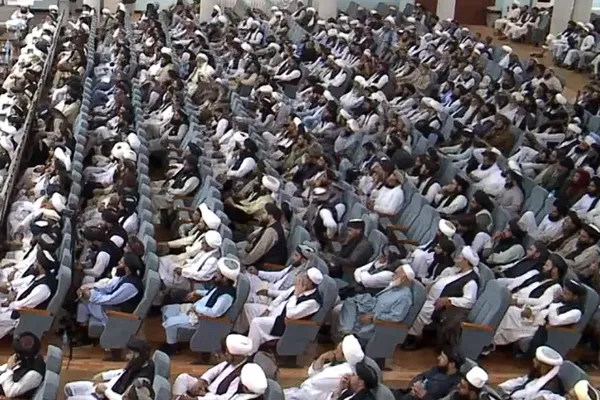 په کابل کې د دیني عالمانو د غونډې پرېکړې به سوله راولي؟