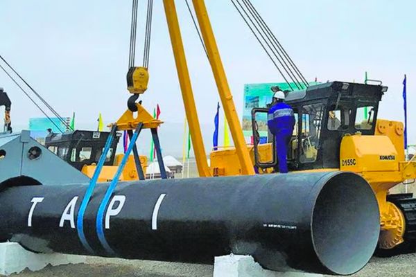 Turkmenistan President Orders Acceleration Of TAPI Gas Pipeline Construction
