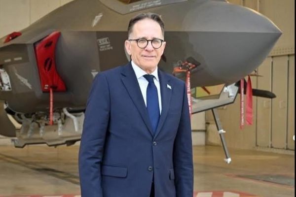 رئیس دفتر نخستوزیر اسرائیل بازداشت شد