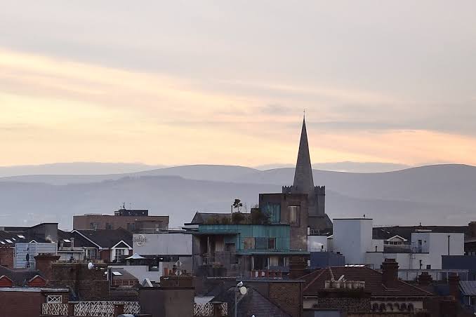 در جریان حفاری برای ساخت هتل در ایرلند شمالی، بقایای ده‌ها اسکلت با قدمت هزار ساله کشف شد