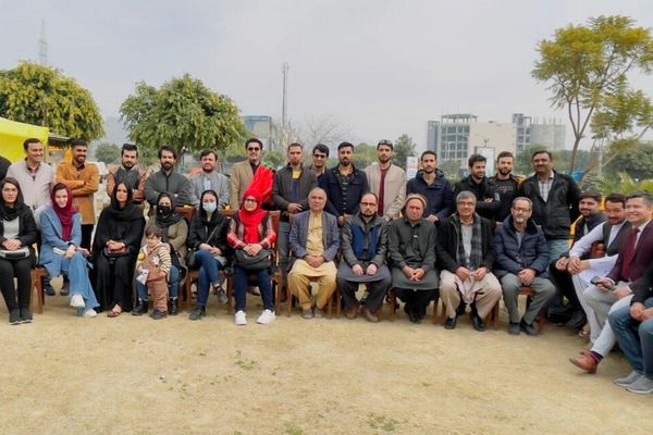 د خبریالانو د ملاتړو سازمانونو اندېښنه: فرانسې افغانانو ته د ویزې د ورکړې بهیر کم کړی
