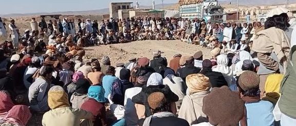 د انګور اډې پرلت کونکي: پولیس هڅه کوي چې د مشرانو په نیولو او ګواښلو سره پرلت ړنګ کړي