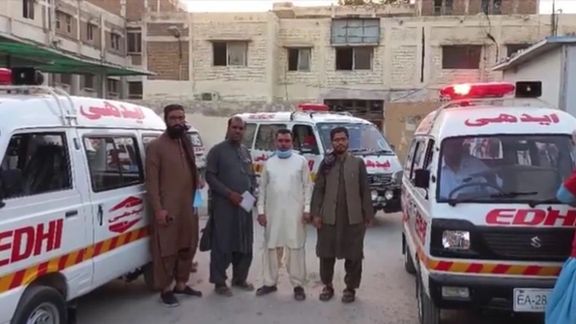 طالبان اجساد پنج افغان تیرباران شده در مرز پاکستان و ایران را به خانوادههایشان تحویل داد