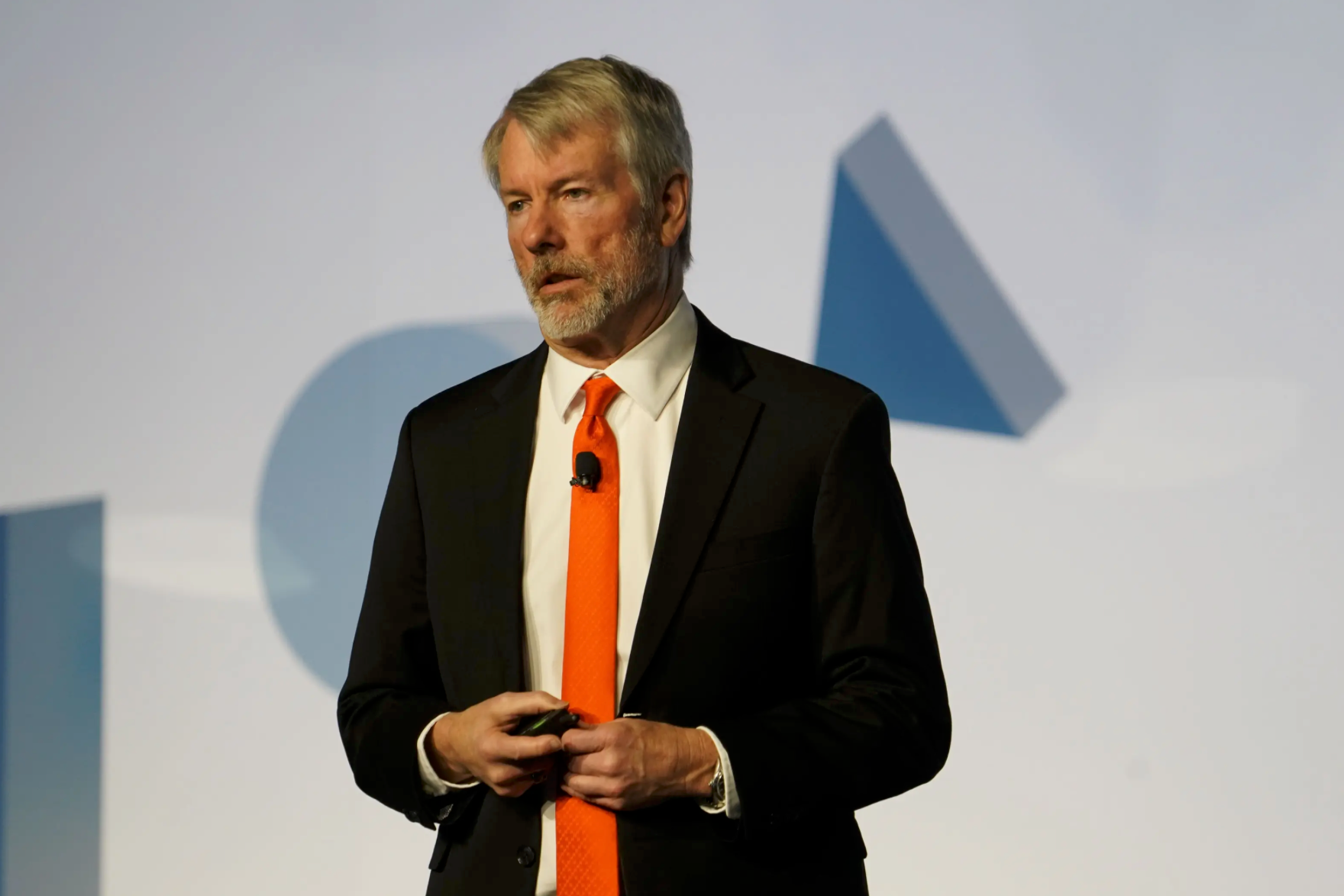 یوه امریکایي شرکت د بیټ کوین د بیې د راټیټېدو له امله تر ۱۴ میلیارده ډالرو زیات تاوان کړی