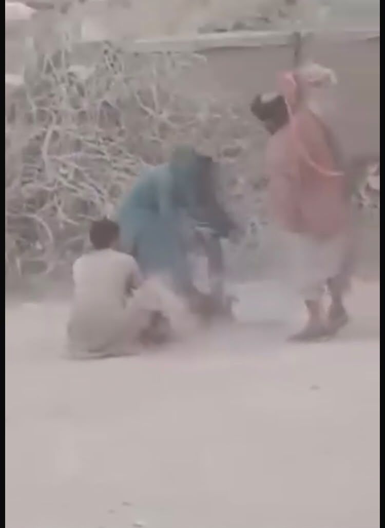 کندهار کې طالبانو د ماشومانو د وهلو او شکنجې په تړاو خپل دوه غړي نیولي
