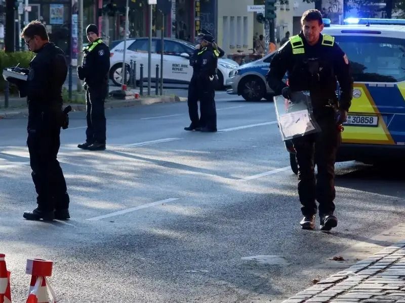 اشپیگل: تهران برای انجام اقدامات تروریستی در آلمان و فرانسه، تبهکاران را استخدام می‌کند