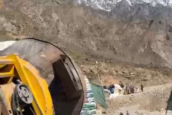 Gold Mine Tensions Escalate As Taliban Arrest Commanders’ Relatives