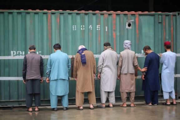 فرماندهی پولیس طالبان:یک گروه هفت نفری سارقان موتر را در شهر کابل بازداشت کردیم