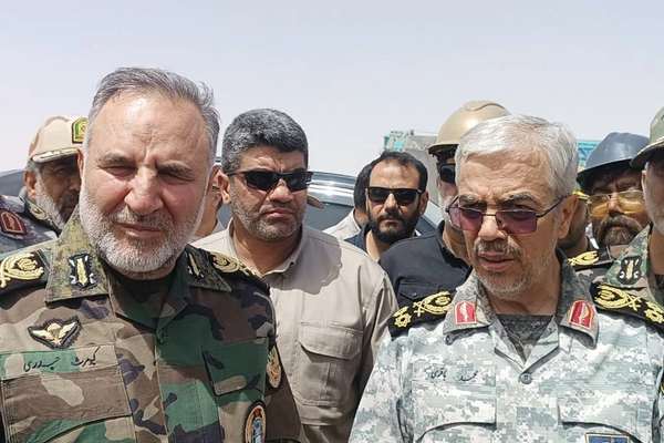 Iran Completes 100 Kilometre Border Wall Section With Afghanistan