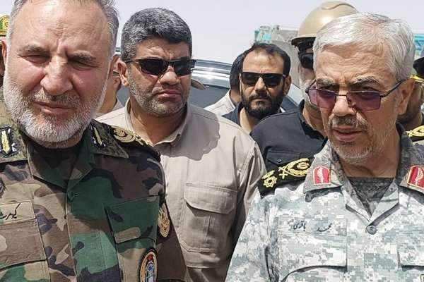 ۱۰۰ کیلومتر از مرزهای ایران با افغانستان دیوار کشی شده است
