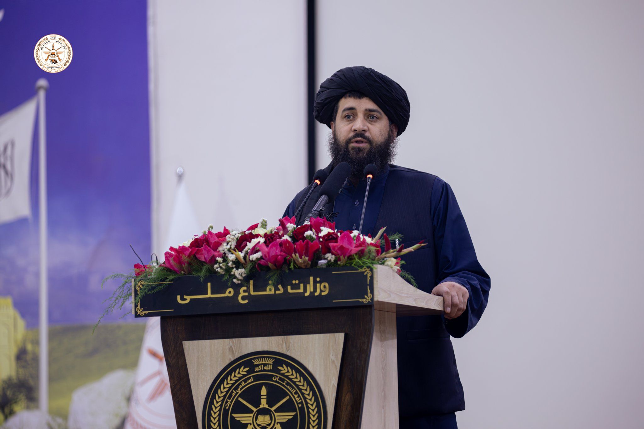 وزیر دفاع طالبان: اولویت روابط با امریکا لغو تحریم‌هاست