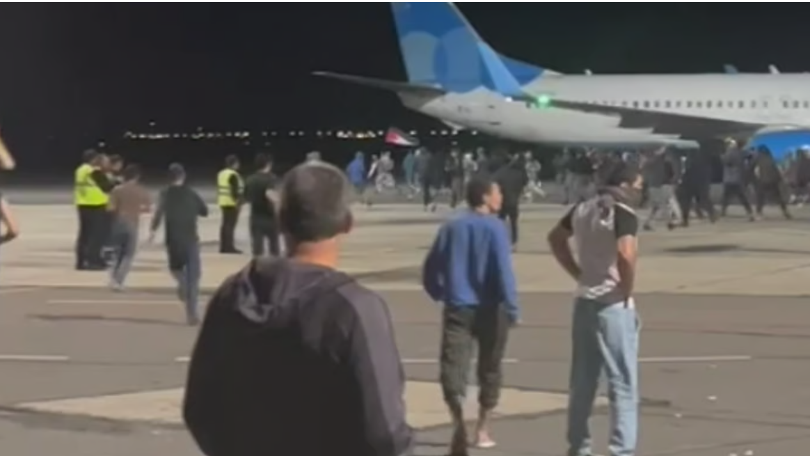 حمله مخالفان اسرائیل به فرودگاه داغستان؛ روسیه می‌گوید عوامل یورش تا ۱۵ سال زندانی می‌شوند