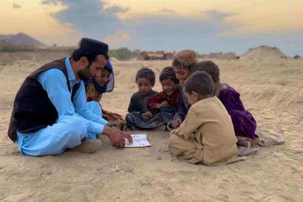 یوناما: سواد زدهکړه کولی شي د افغانانو د ژوند او معیشت په ښه والي کې مهم رول ولري