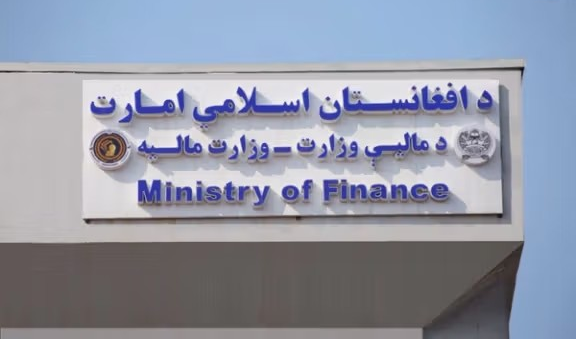 د سلواغې تر ۱۹مې وروسته؛ طالبانو له پاکستان نه د وارېدونکو درملو پر محصول بندیز ولګاوه