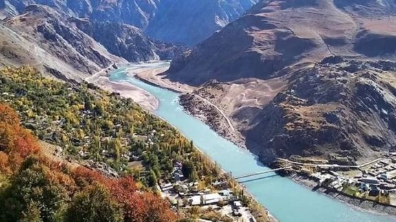 چین په تاجکستان کې له خپلو وګړو غوښتي چې له افغان- تاجک پولې ووځي