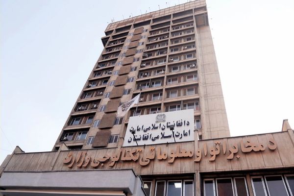 عقبنشینی هبتالله؛ اینترنت و شبکههای مخابراتی در افغانستان فعال شد