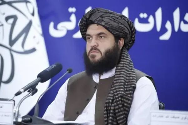 د طالبانو د سوداګرۍ وزارت د کورنیو تولیداتو د ملاتړ لپاره پر وارداتي توکو تعرفې لوړوي