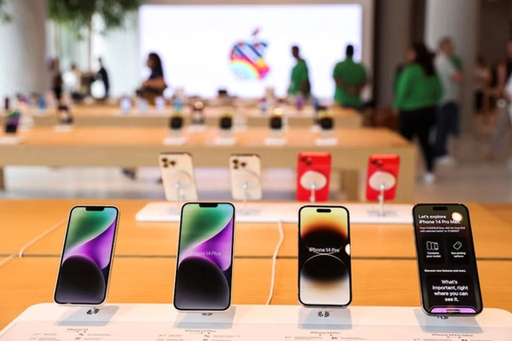 کمېسیون اپل ته امر کړی چې خپل ایکوسیستم سیالانو ته خلاص کړي، څو د دوی خدمات ایفون او ایپډ ته لاسرسی ومومي.