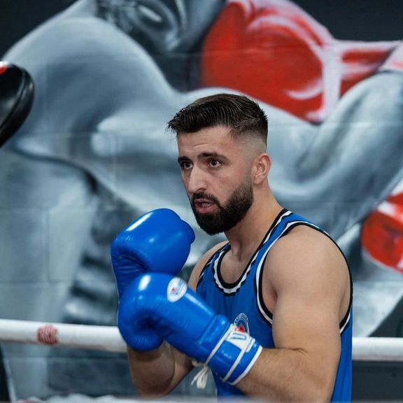 افغان سوک وهونکی سالنګي به له خپل ایټالوي سیال سره نن شپه په لندن کې سیالي وکړي