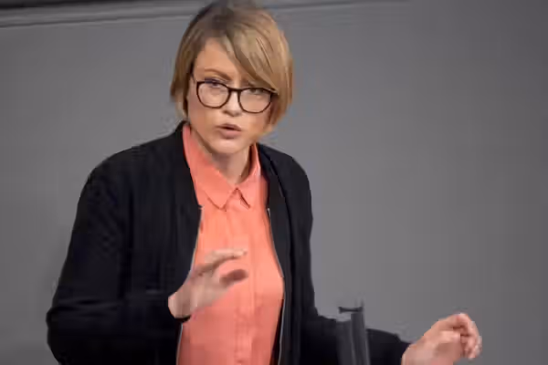 د جرمني د پارلمان غړې: اندېښنه لرم چې د افغان کډوالو ایستل به نور هم زیات شي