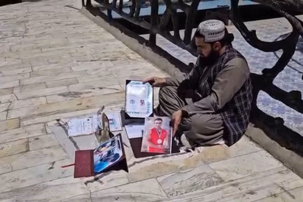 سرچینې: طالبانو په هلمند کې د بدني ښکلا اتل نیولی او په زور یې ترې د اقرار ويډیو اخیستې ده