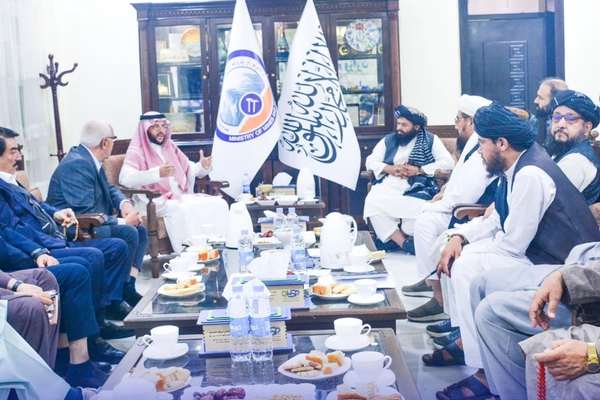 یوې عربي کمپنۍ افغانستان کې د تېلو او ګازو په برخه کې پانګونې ته لېوالتیا ښودلې