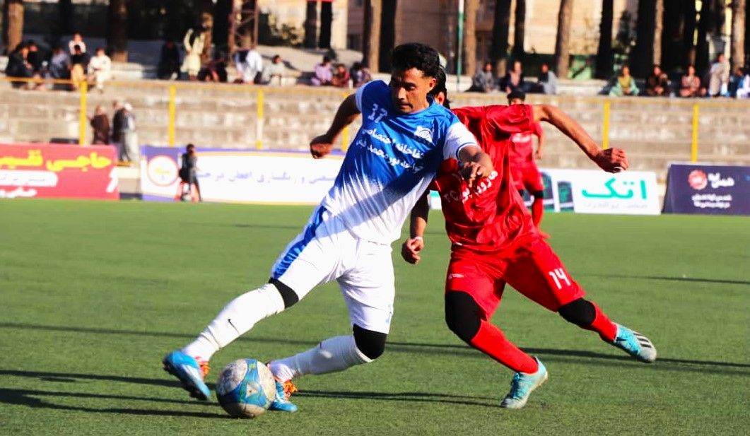 یاران نور ١-٢ هارون پوپل؛ با پیروزی نماینده هلمند، تعداد مدعیان صعود به سه تیم افزایش یافت