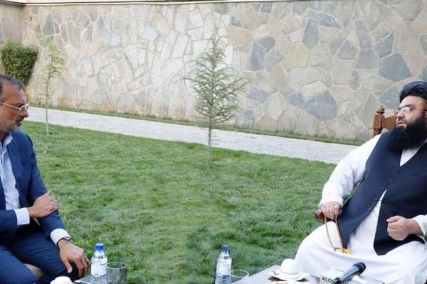 ملګري ملتونه په ایران کې د افغان کډوالو د ستونزو د حل په موخه درې اړخیزه ناسته جوړوي