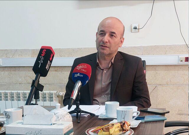 ایرانی چارواکی: د تهران په بند خونو کې ۱۲۴۵ افغانان بندیان دي