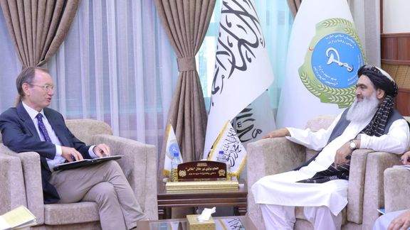 وزیر صحت طالبان از دیپلومات بریتانیا خواست برای جلب کمک به بخش صحی افغانستان همکاری کند