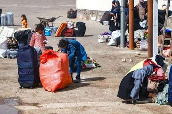تلگراف: دختران مهاجر افغان که از ایران اخراج میشوند، با خطر ازدواج اجباری مواجهاند