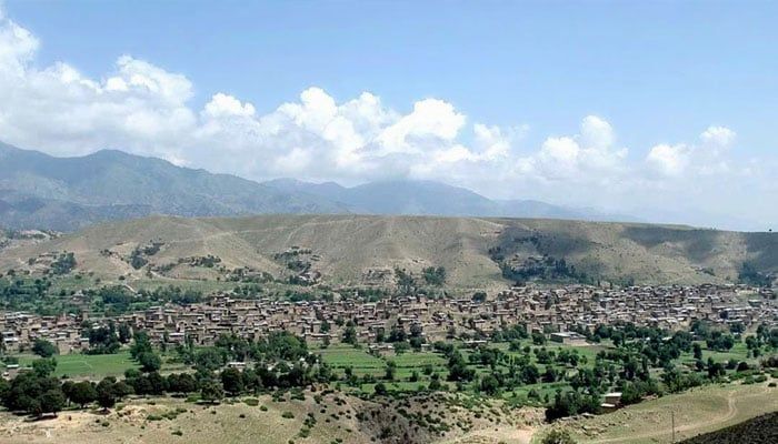 په سوېلي وزیرستان هوايي برید؛ د ۷ ماشومانو په ګډون ۲۲ کسان ټپیان شوي 