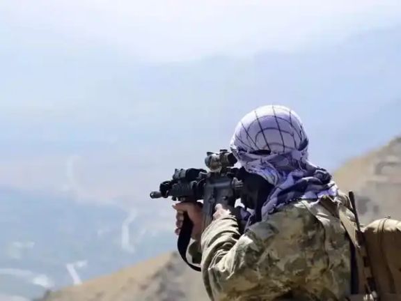 جبهه مقاومت ملی از کشتن چهار عضو طالبان در نورستان و کابل خبر داد