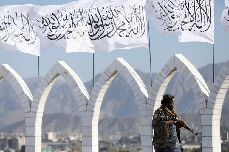 افغانستان د قانون‌واکمنۍ په نړیوال شاخص کې له ۱۴۳ هېوادونو ۱۴۲ ځای خپل کړی