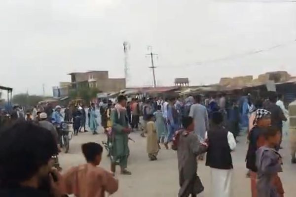 Protesters Chant “Long Live Dostum” As Clashes Erupt With Taliban In Faryab