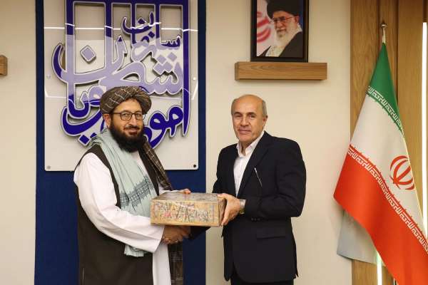 په ایران کې د طالبانو سفیر له ایراني چارواکو سره د افغان محصلینو د ستونزو په تړاو غږېدلی