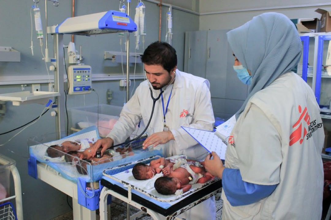په بلخ کې یوې مور پنځه ماشومان زېږولي