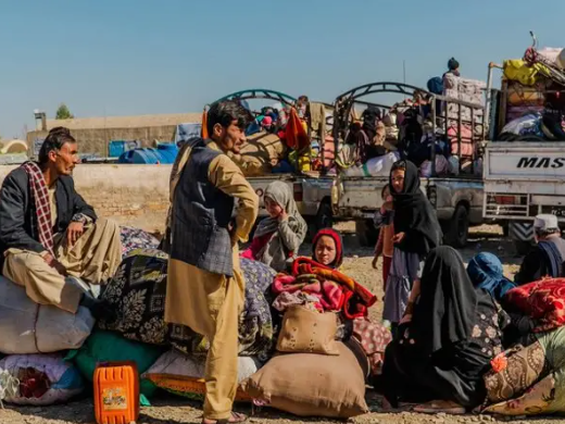 ملګري ملتونه: په ۲۰۲۴ کال کې به کابو یو نیم میلیون کډوال افغانستان ته ستانه شي