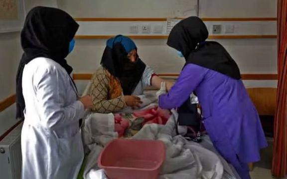 Nearly 2,000 Afghan Doctors Working In Iran, Says Interior Ministry Adviser